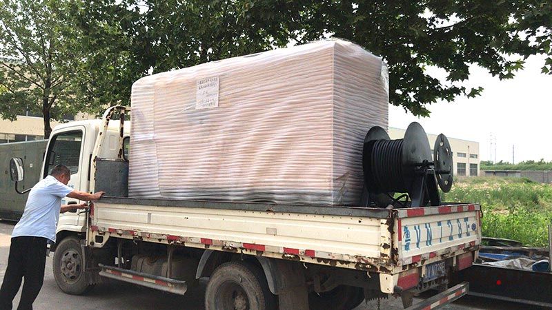 6.6號，一臺HQ35GF靜音箱柴油發(fā)電機(jī)組發(fā)往北京市豐臺區(qū)