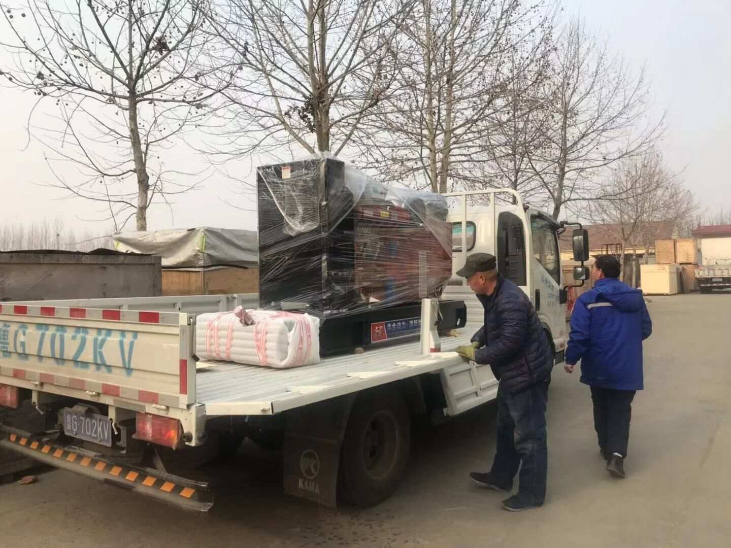 1月5日，盧先生從華全動力采購的150kw標(biāo)配柴油發(fā)電機(jī)組成功發(fā)往山東省